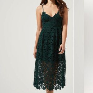 Astr the Label A-Line Lace Midi Dress